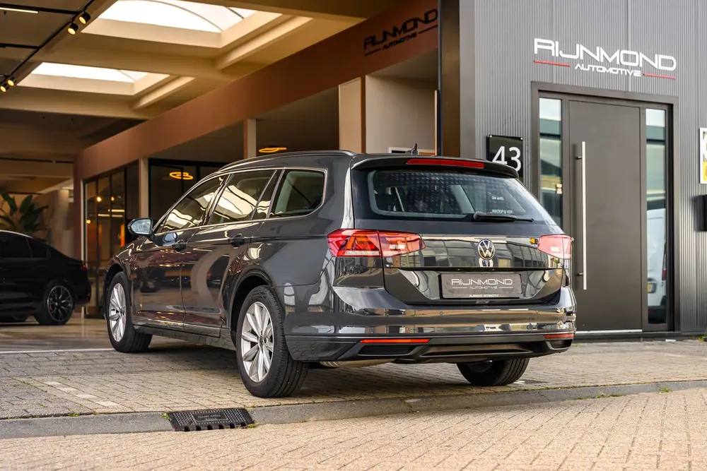 Volkswagen Passat Variant 1.5 TSI Business Plus Pro | Acc | uit 2020, foto 3