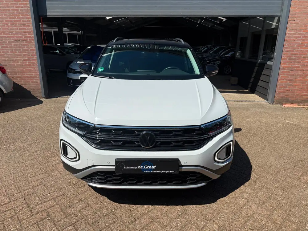 Volkswagen T-Roc 1.5 TSI DSG|ACC/DIGITAAL/TRHK/IQ-LIGHTSKM94 uit 2022, foto 17