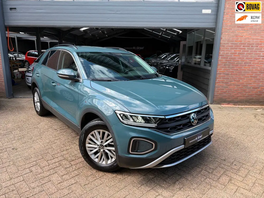 Volkswagen T-Roc 1.0 TSI Life |LED/NAVI/APP/PDC/KM28995 uit 2022