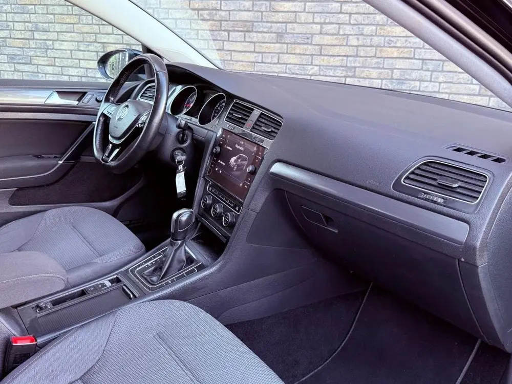 Volkswagen GOLF 1.5 TGI CNG Comfortline Adaptive Cruise Came uit 2019, foto 6