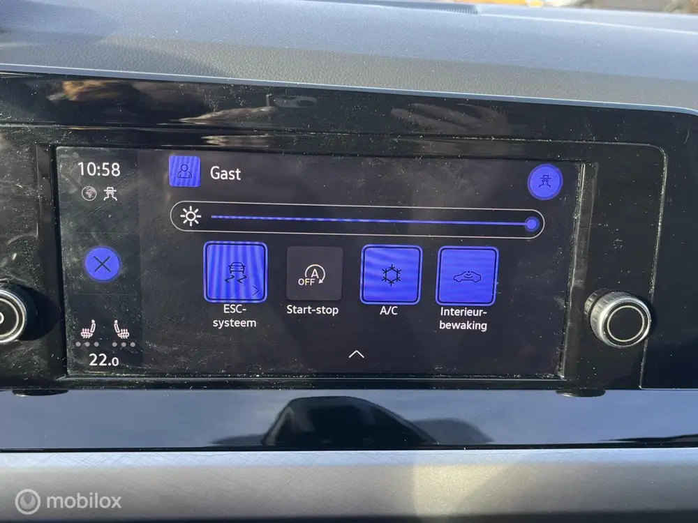 Volkswagen Golf 1.5 eTSI Life Business uit 2022, foto 10