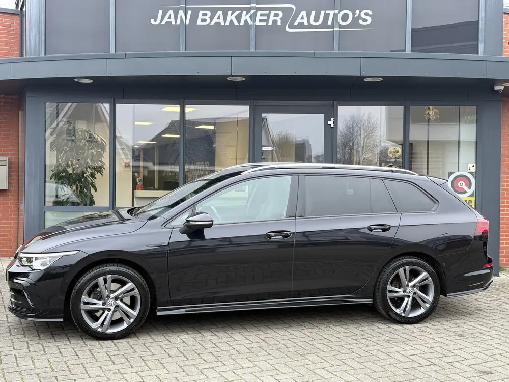 Volkswagen Golf 1.5 eTSI R-Line Business+ ✅ Vitrual cockpi uit 2022, foto 7