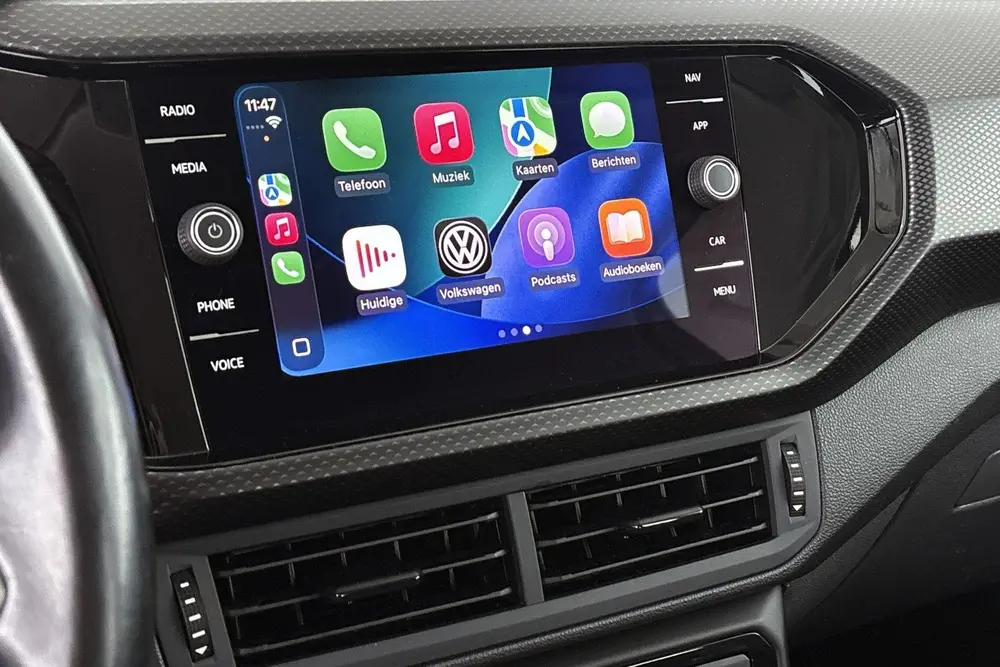 Volkswagen T-Cross 1.0 TSI Life DSG Automaat Trekhaak Apple uit 2019, foto 17