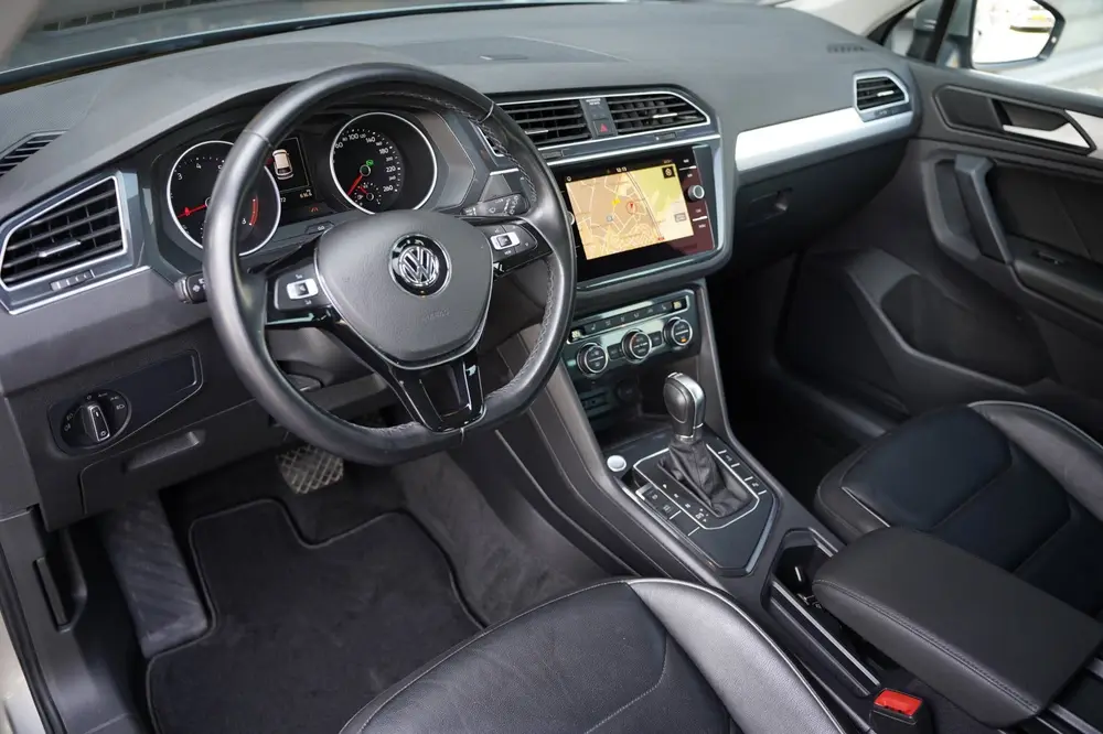 Volkswagen Tiguan 1.5 TSI 150pk DSG R-line Navi Leder PDC uit 2019, foto 14