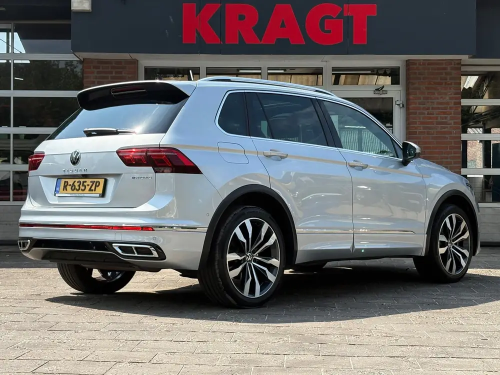 Volkswagen Tiguan 1.4 TSI eHybrid R-Line Business+ - IQ ligh uit 2023, foto 4