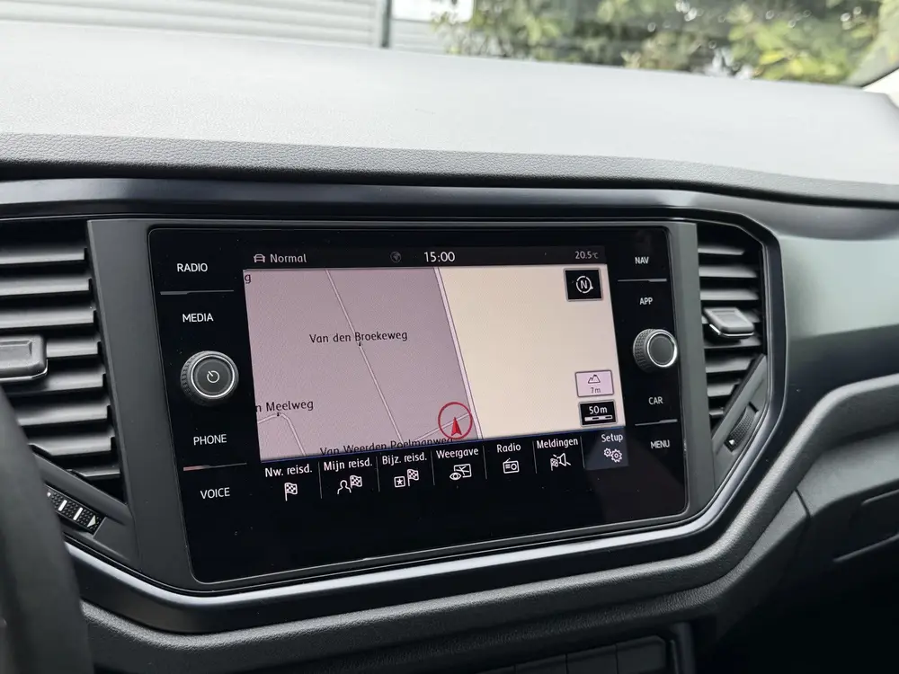 Volkswagen T-Roc 1.0 TSI Style Navi|Media|PDC|Lineast Zwart uit 2019, foto 18