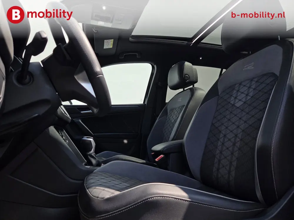 Volkswagen Tiguan 1.4 TSI eHybrid R-Line Trekhaak 1800kg Pan uit 2024, foto 10