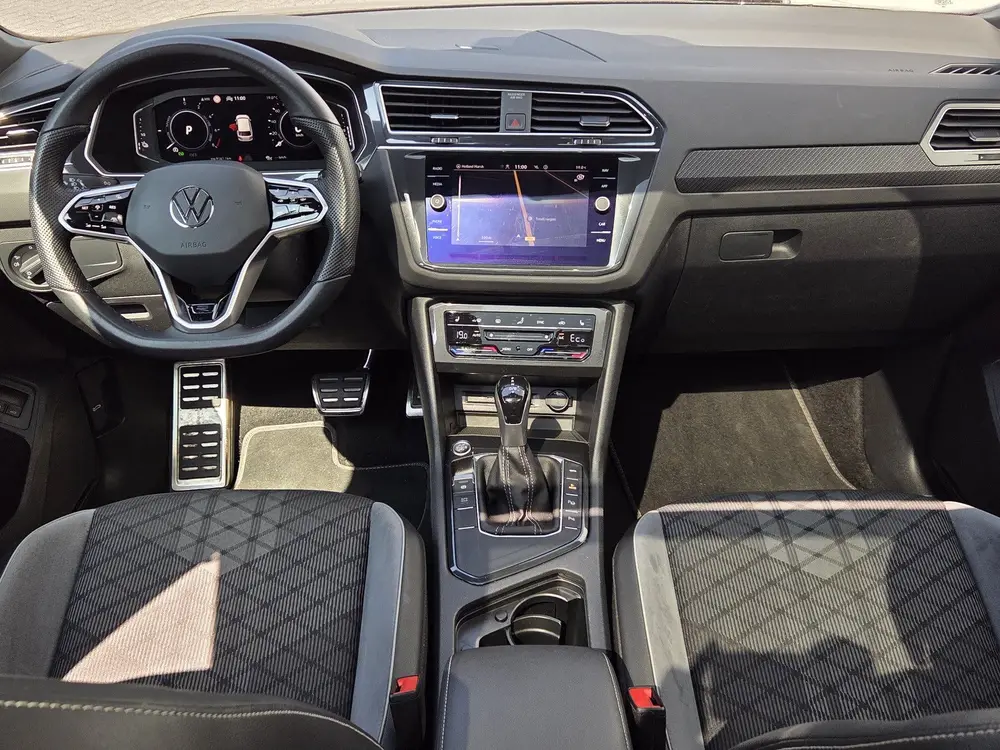 Volkswagen Tiguan 1.4 TSI eHybrid R-Line Trekhaak 1800kg Pan uit 2024, foto 9