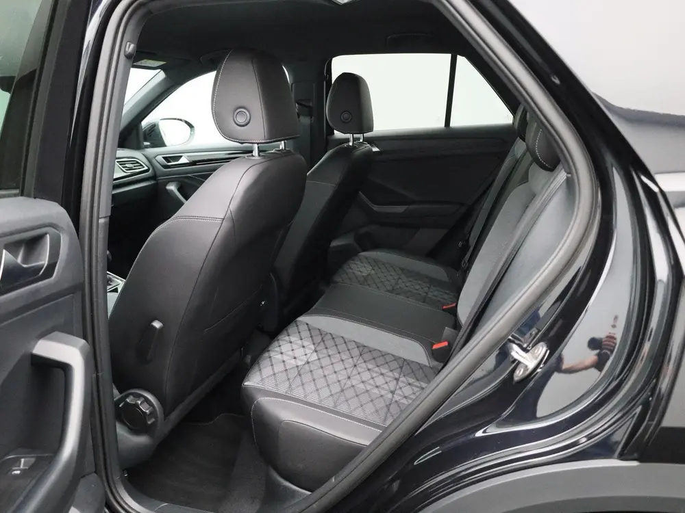 Volkswagen T-Roc 1.5 TSI R-Line 150 PK| Achterklep Elektrisc uit 2025, foto 10