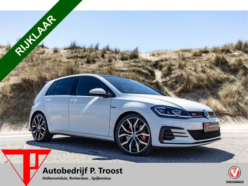 Volkswagen Golf 2.0 TSI GTI Performance Panoramadak/Adaptive uit 2019