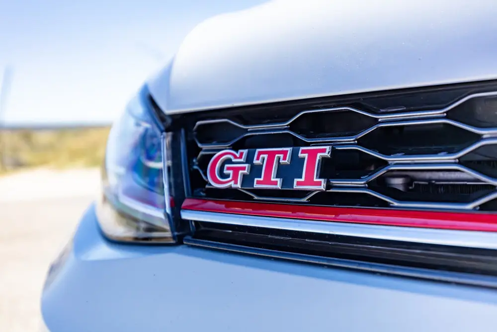 Volkswagen Golf 2.0 TSI GTI Performance Panoramadak/Adaptive uit 2019, foto 11