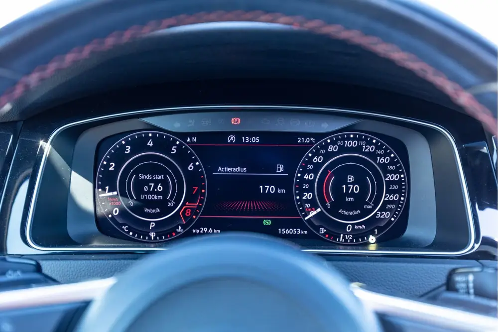Volkswagen Golf 2.0 TSI GTI Performance Panoramadak/Adaptive uit 2019, foto 18