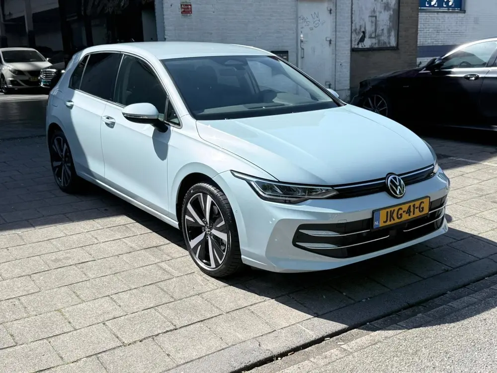 Volkswagen Golf 1.5 eHybrid Life Edition | Facelift | BTW au uit 2025, foto 3