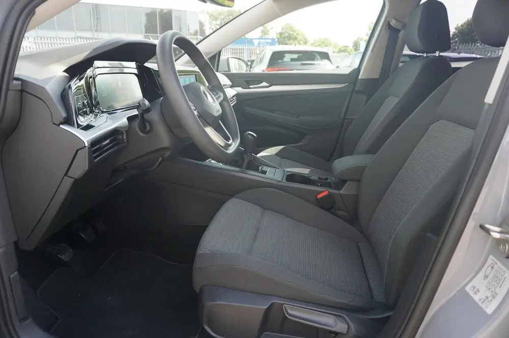 Volkswagen Golf 1.0 TSI 90pk | Applecarplay & Androidauto | uit 2020, foto 3