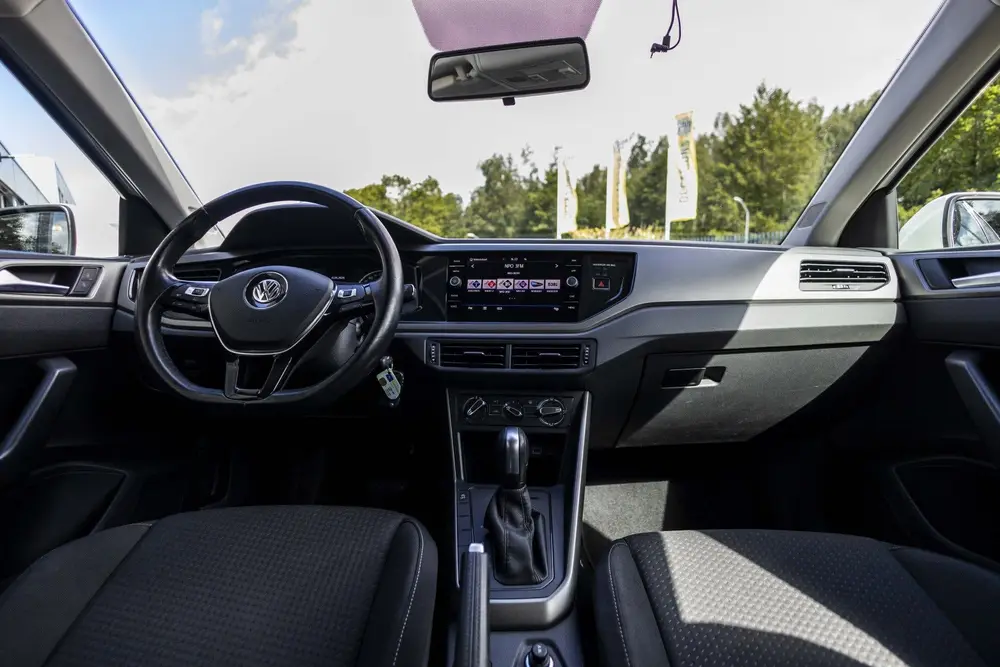 Volkswagen Polo 1.0 TSI Comfortline (bj 2020, automaat) uit 2020, foto 17