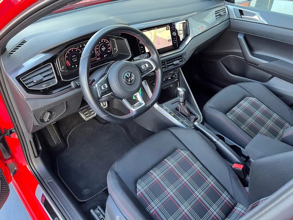 Volkswagen POLO 2.0 TSI GTI PANORAMADAK DIGITAAL DASH uit 2020, foto 15
