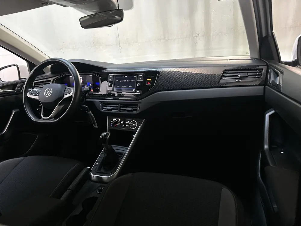 Volkswagen Polo 1.0 TSI Life Parkeersensoren App-Connect Vir uit 2021, foto 2