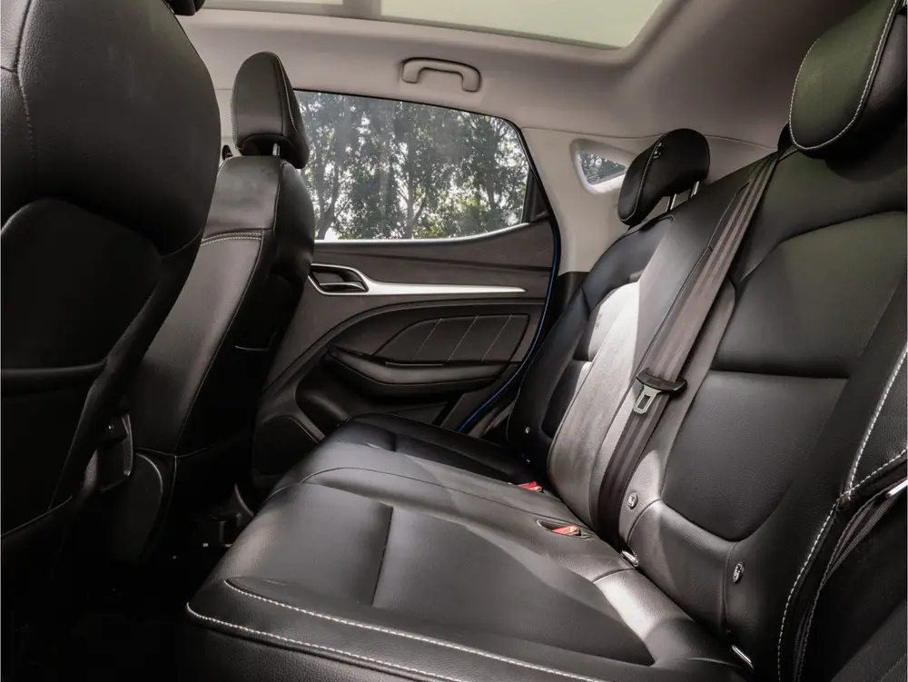 MG ZS EV Luxury 45 kWh SOH 93% Trekhaak/ Elek. panoramada uit 2020, foto 14