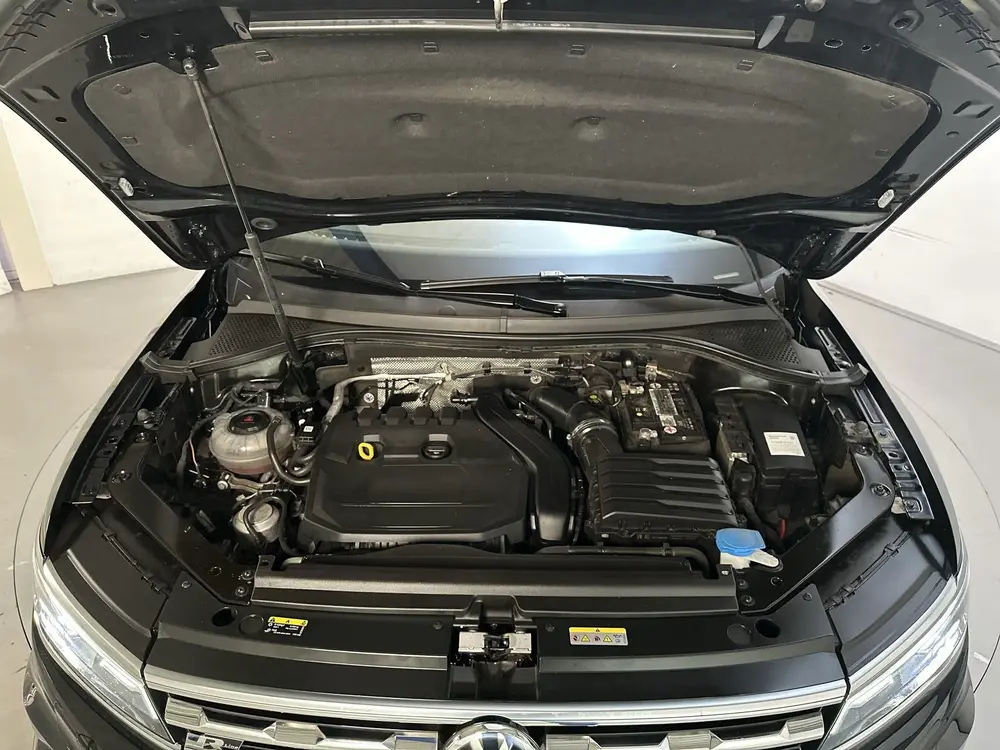Volkswagen Tiguan Allspace 1.5 TSI Highline Business R Panor uit 2020, foto 13