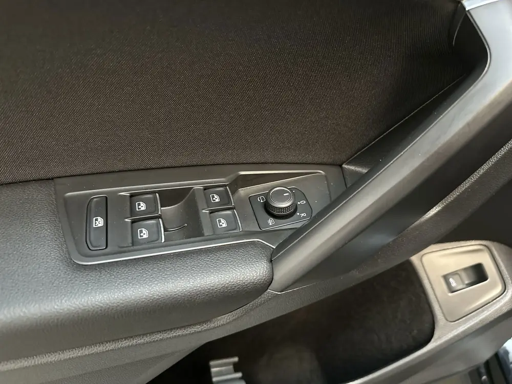 Volkswagen Tiguan Allspace 1.5 TSI Highline Business R Panor uit 2020, foto 16