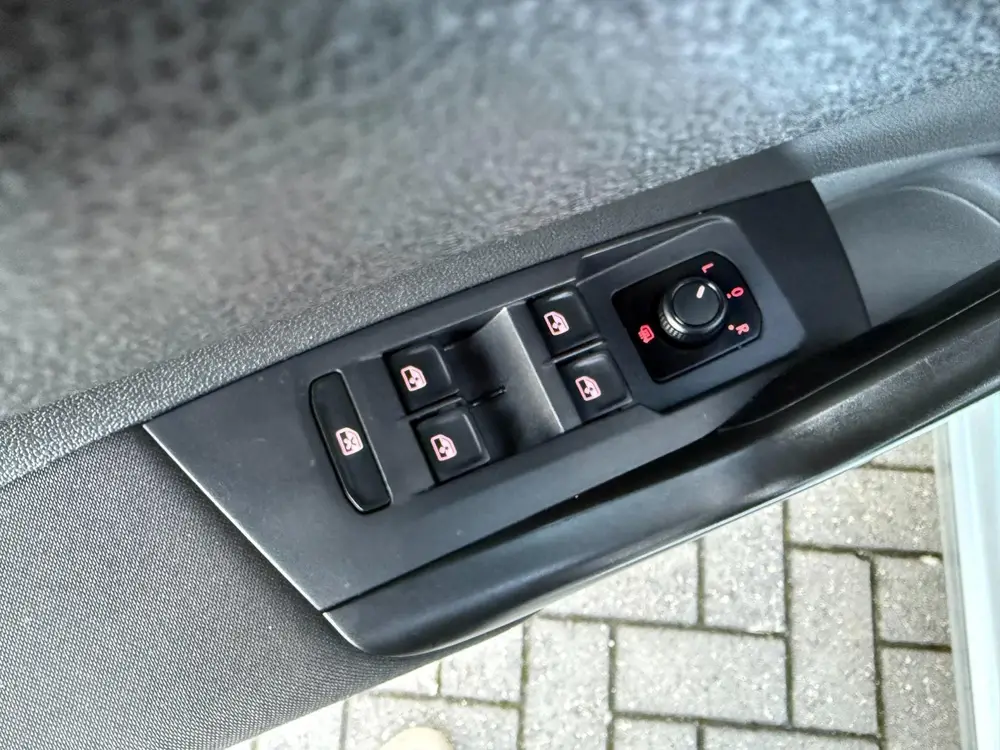 Volkswagen Polo 1.0 TSI | Cruise | Climate Control | PDC uit 2020, foto 18