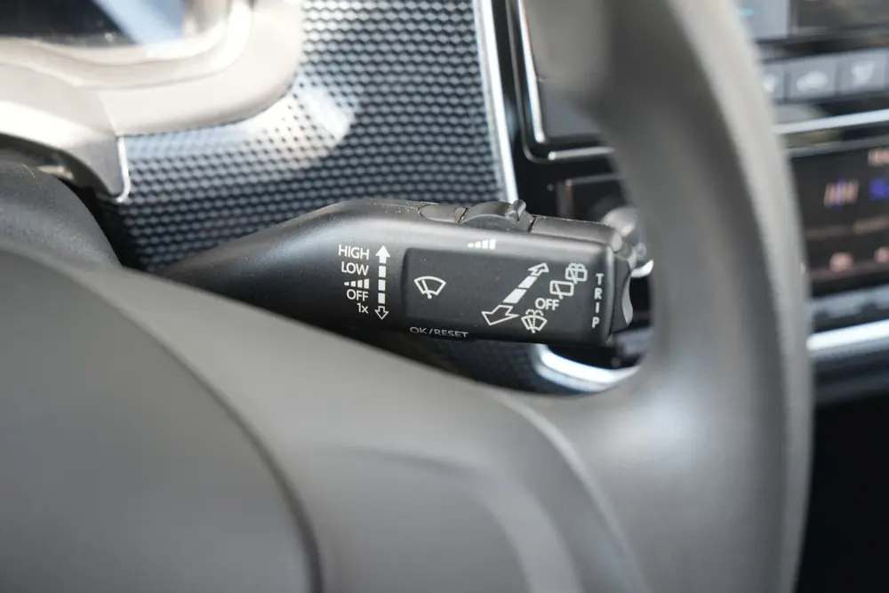 Volkswagen Up! 1.0 - Cruise - Camera - PDC - Bluetooth - DAB uit 2022, foto 13