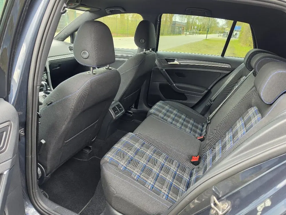 Volkswagen Golf 7.5 GTE 204pk DSG 2020 Blauw uit 2020, foto 17