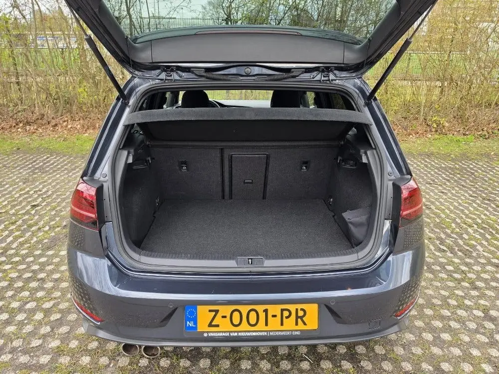 Volkswagen Golf 7.5 GTE 204pk DSG 2020 Blauw uit 2020, foto 19