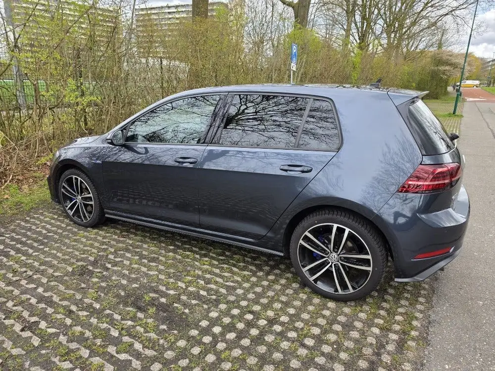 Volkswagen Golf 7.5 GTE 204pk DSG 2020 Blauw uit 2020, foto 9