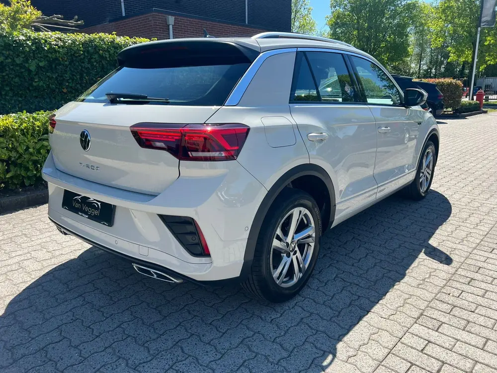 Volkswagen T-Roc 1.0 TSI R-Line virtual cockpit, stoelverw uit 2024, foto 3