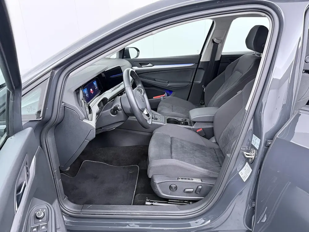 Volkswagen Golf 1.0 TSI Life Business - Adative Cruise Contr uit 2024, foto 11