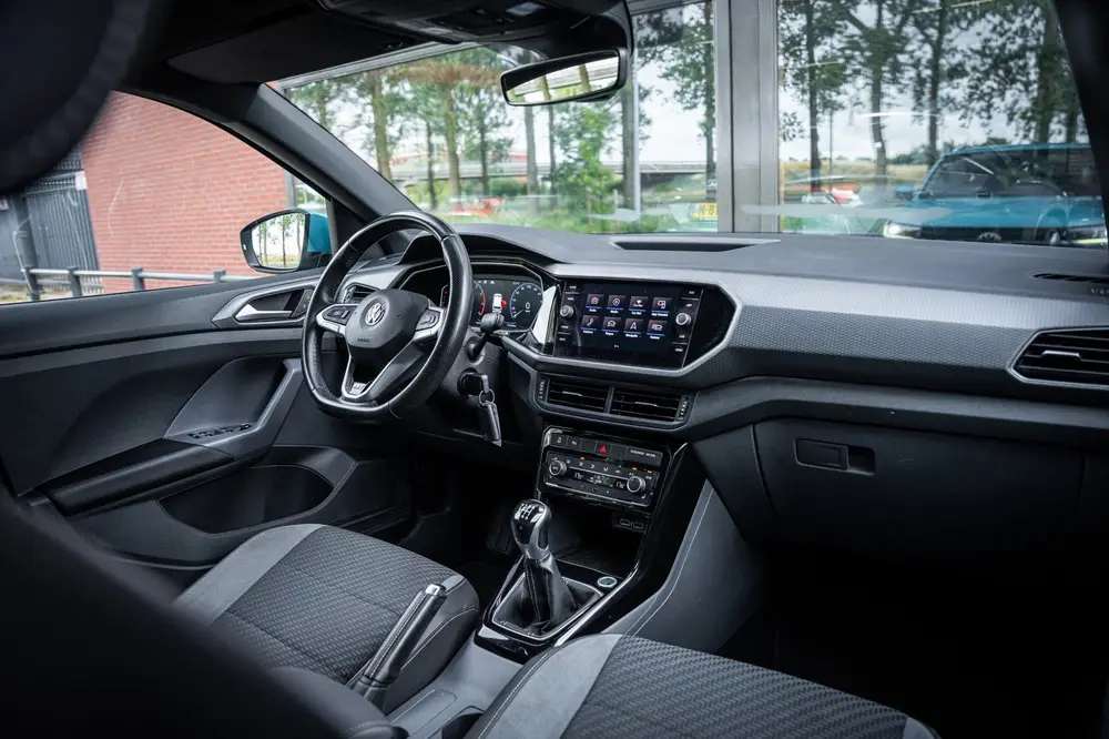 Volkswagen T-Cross 1.0 TSI 116pk R-line | LED | Carplay | Ca uit 2019, foto 16