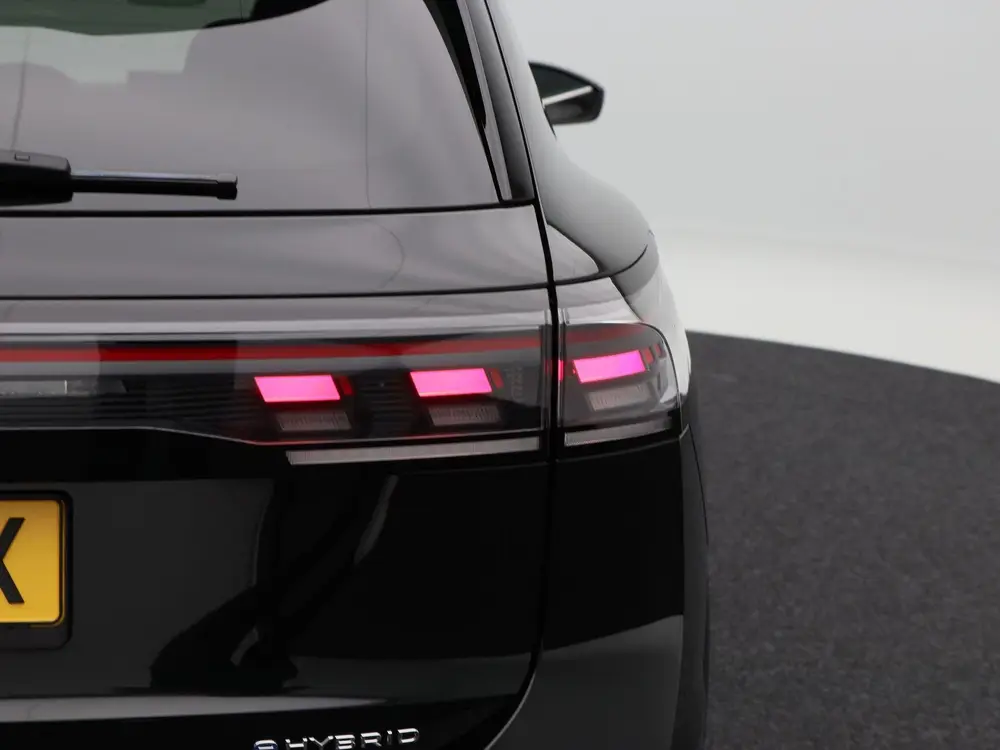 Volkswagen Tiguan R-Line Edition 1.5 eHybrid 272 PK | Trekha uit 2026, foto 13
