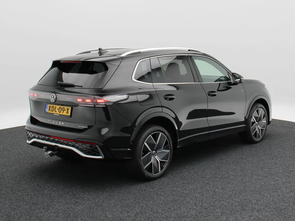 Volkswagen Tiguan R-Line Edition 1.5 eHybrid 272 PK | Trekha uit 2026, foto 2