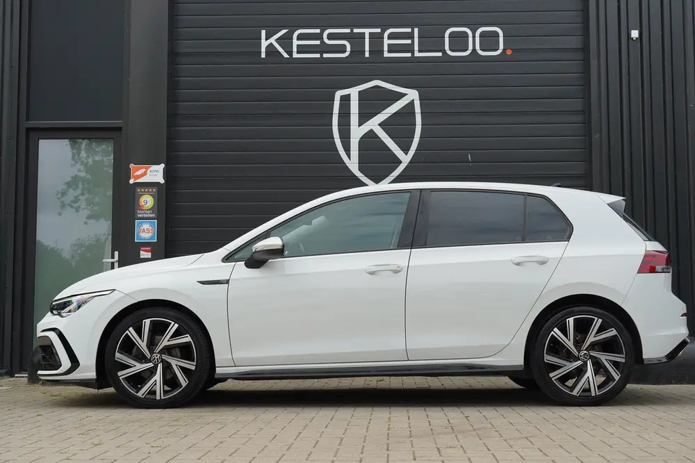 Volkswagen Golf 1.0 TSI Life Business LED/R LINE uit 2020, foto 3