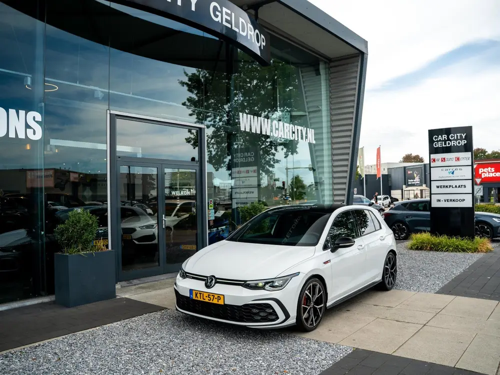 Volkswagen GOLF GTI 2.0 TSI 245pk| Ambiance | IQ | Stoelverw uit 2022, foto 6