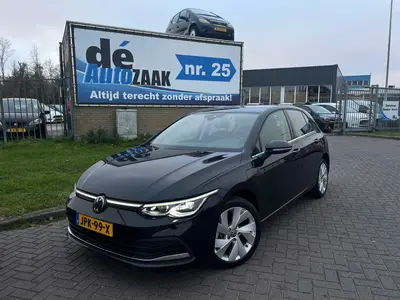 Volkswagen GOLF 8 eHybrid KeyLess|Alcantara|NAP CarPass! uit 2024