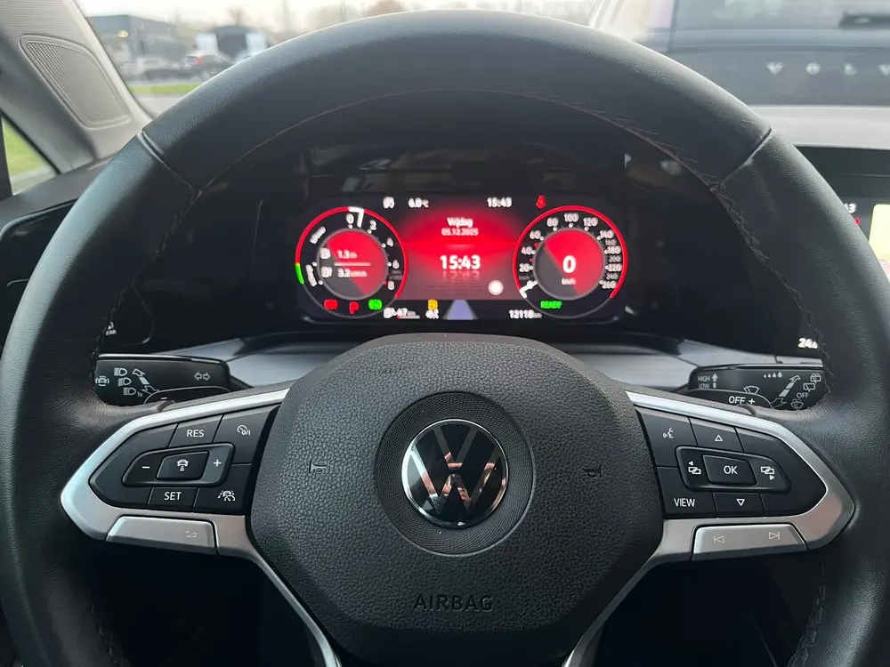 Volkswagen Golf eHybrid KeyLess|Alcantara|NAP CarPass! uit 2024, foto 15