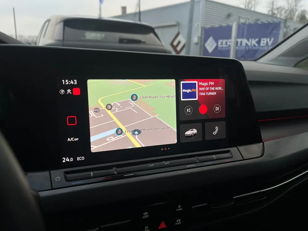 Volkswagen Golf eHybrid KeyLess|Alcantara|NAP CarPass! uit 2024, foto 17