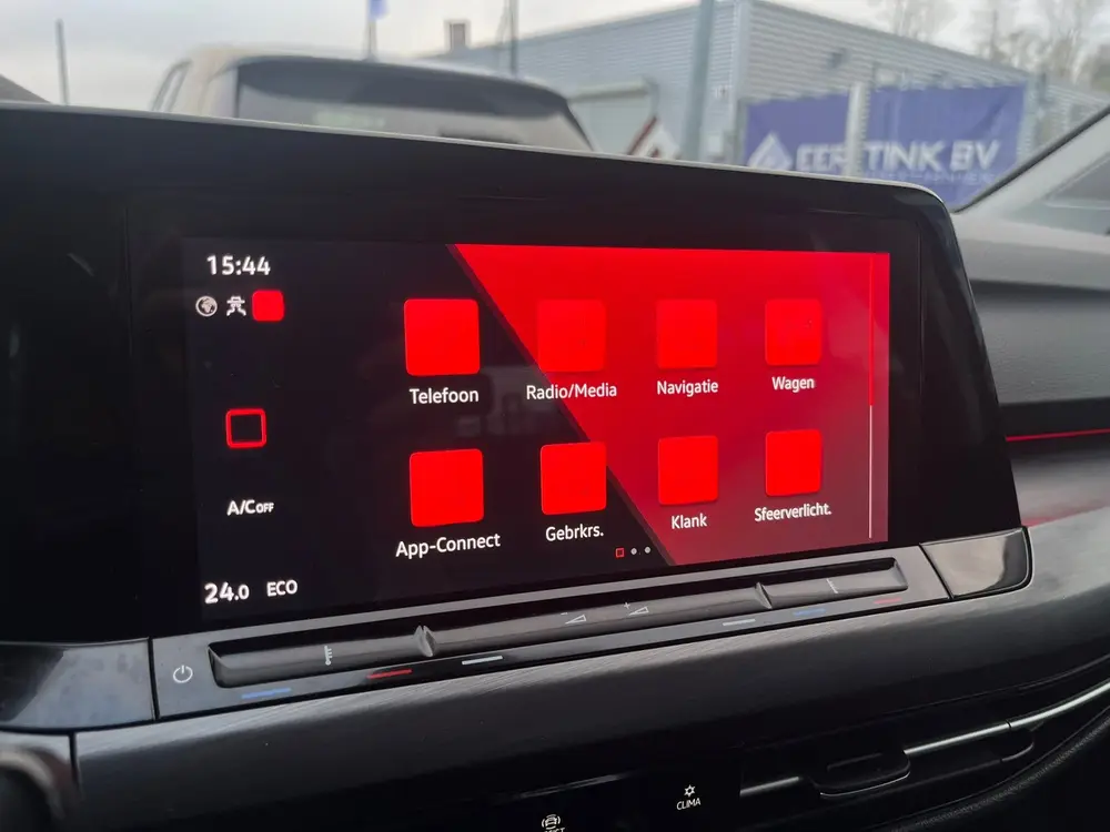 Volkswagen Golf eHybrid KeyLess|Alcantara|NAP CarPass! uit 2024, foto 18