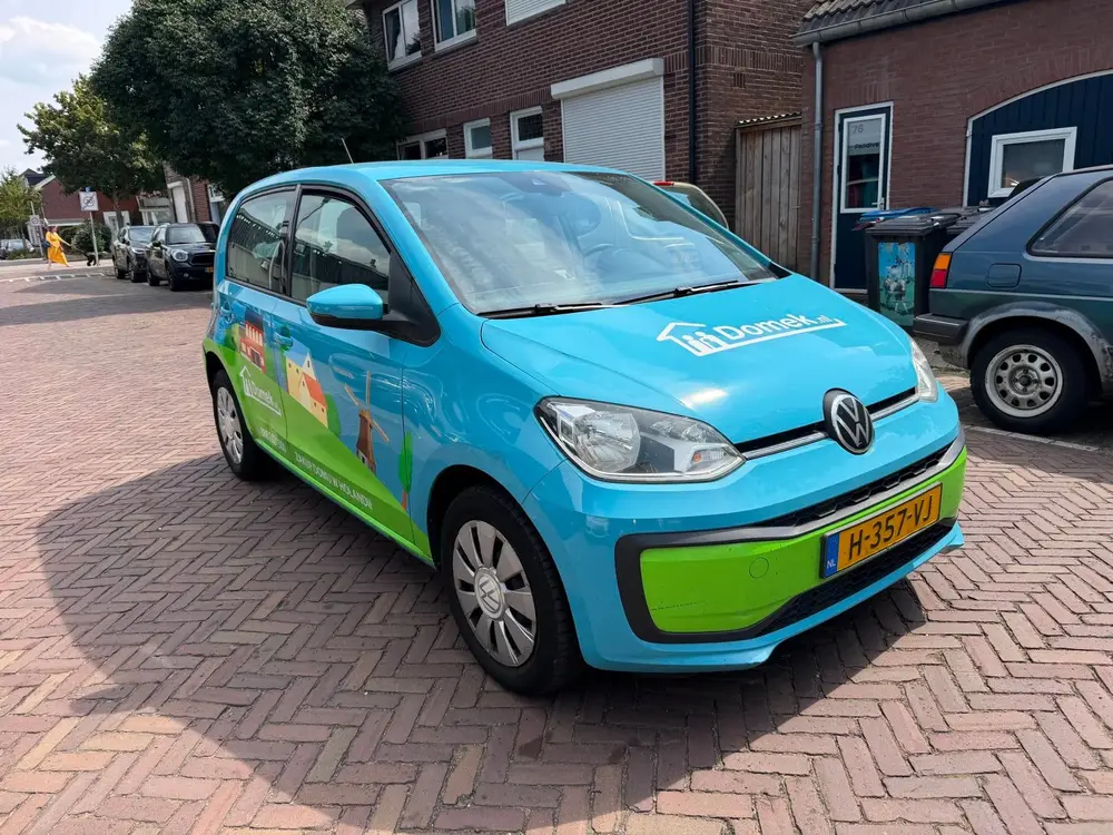 Volkswagen Up! 1.0 BMT move up! Wrap uit 2020, foto 3