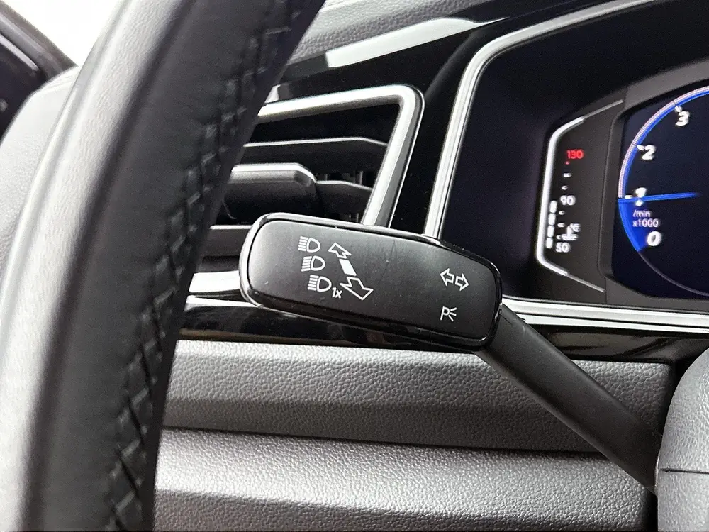Volkswagen T-Roc 1.0 TSI R-Line | 110 PK | Apple Carplay / A uit 2023, foto 10