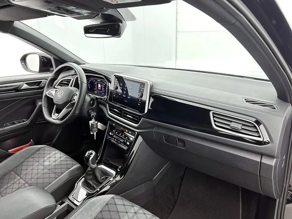 Volkswagen T-Roc 1.0 TSI R-Line | 110 PK | Apple Carplay / A uit 2023, foto 19