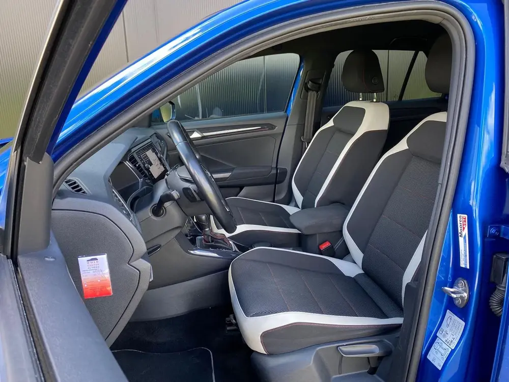 Volkswagen T-Roc 1.5 TSI Sport Business R | Camera | Trekhaa uit 2019, foto 10