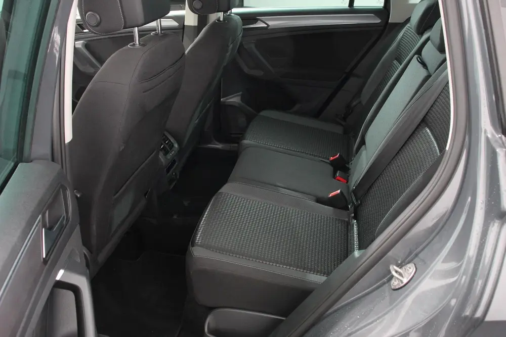 Volkswagen Tiguan 1.5 TSI DSG Active Navigatie App connect W uit 2023, foto 10