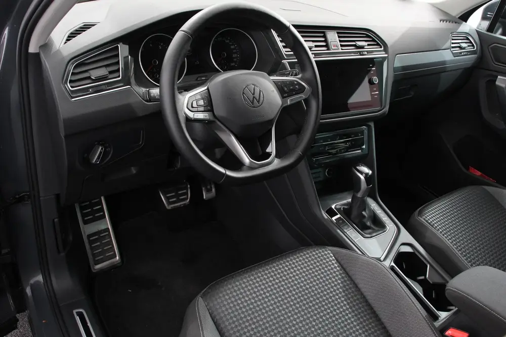 Volkswagen Tiguan 1.5 TSI DSG Active Navigatie App connect W uit 2023, foto 7