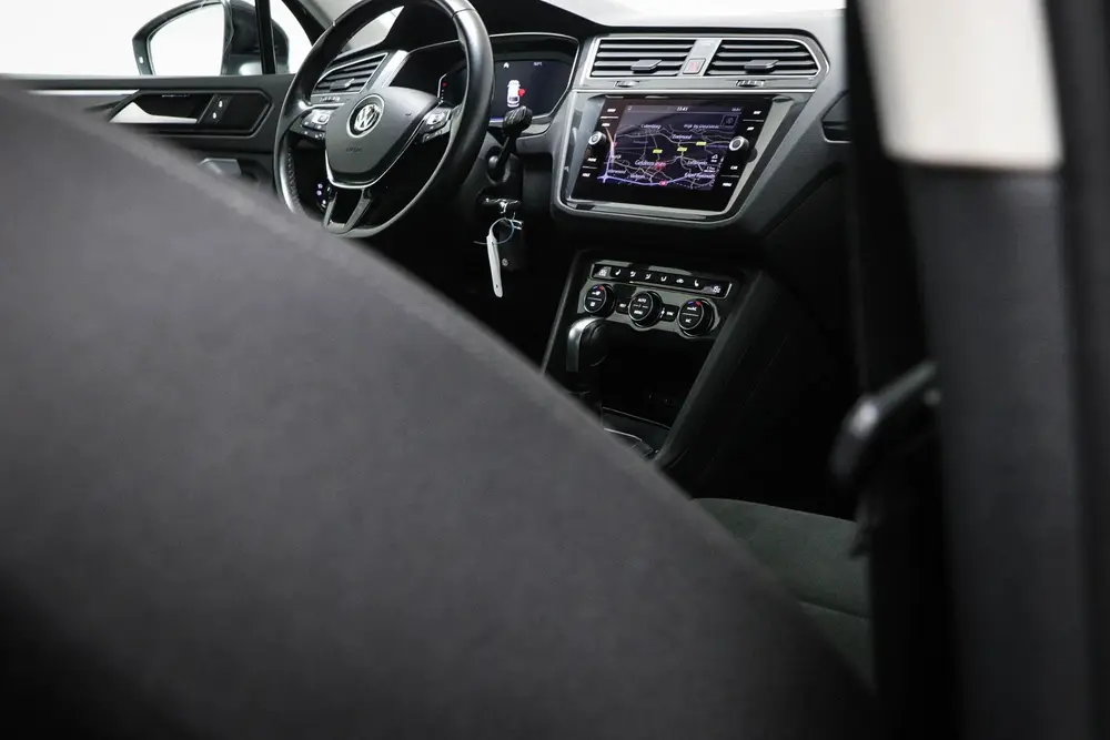 Volkswagen Tiguan 1.5 TSI ACT Highline | STOELVERWARMING | A uit 2020, foto 12