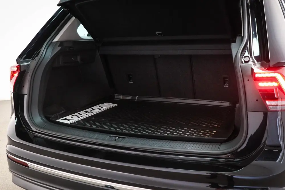 Volkswagen Tiguan 1.5 TSI ACT Highline | STOELVERWARMING | A uit 2020, foto 13