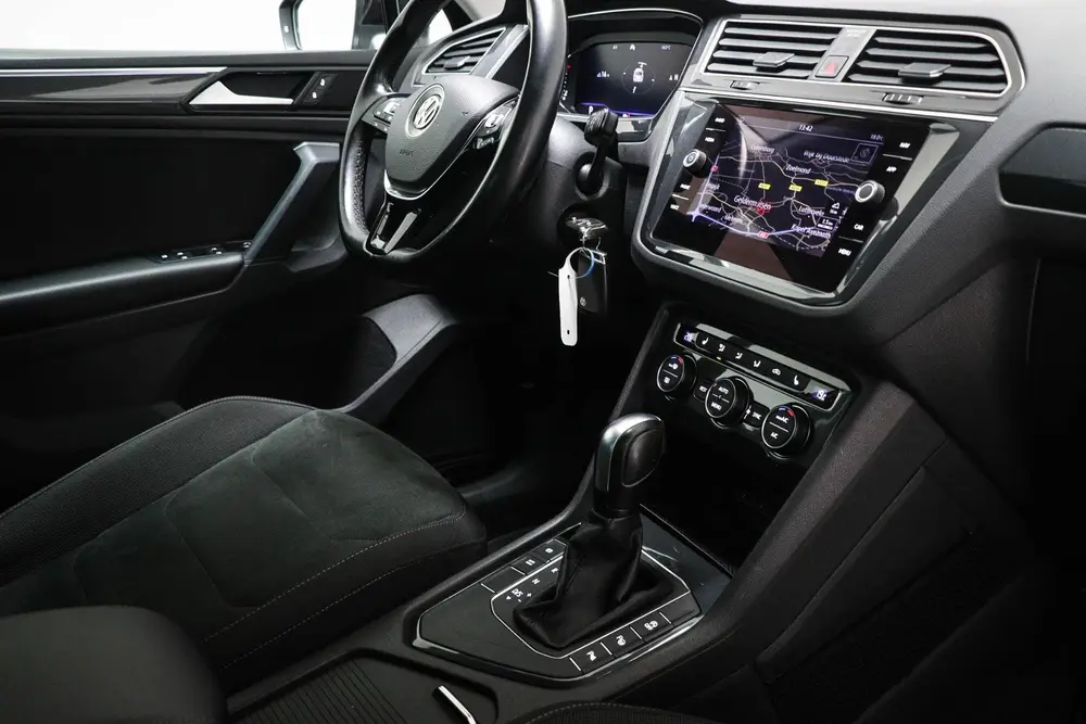 Volkswagen Tiguan 1.5 TSI ACT Highline | STOELVERWARMING | A uit 2020, foto 3