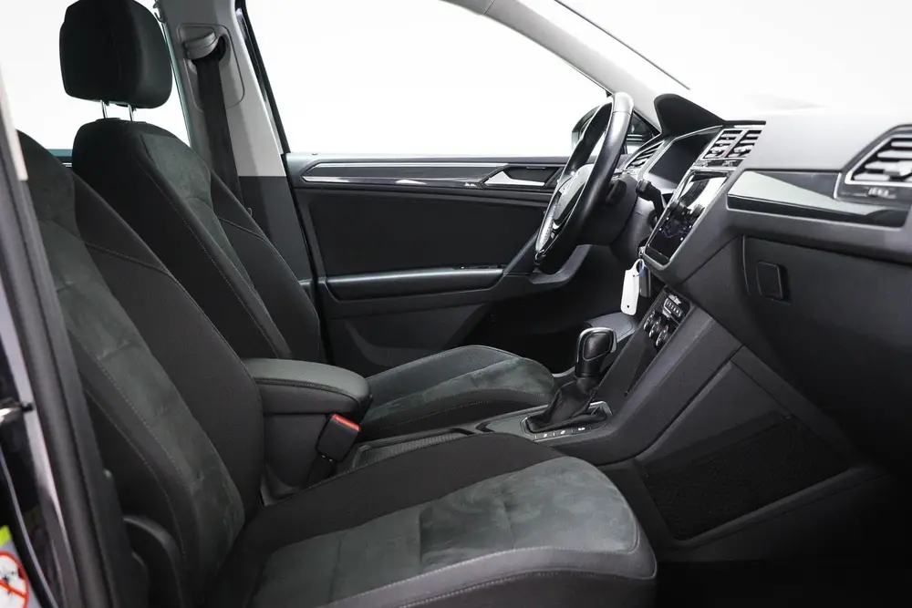 Volkswagen Tiguan 1.5 TSI ACT Highline | STOELVERWARMING | A uit 2020, foto 8